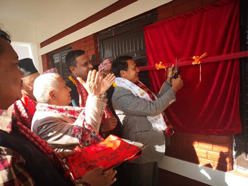 थाङपालधाप माविको भवन उद्घाटन