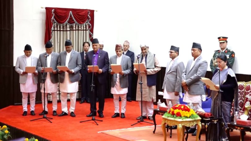 राष्ट्रपतिबाट नवनियुक्त मन्त्रीलाई शपथ