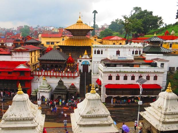साउनमा पनि पशुपतिनाथ मन्दिर नखुल्ने