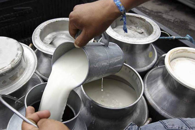 डीडीसीले आजदेखि लागू हुने गरी दूधको मूल्य बढायो