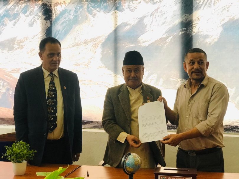 केशव स्थापितले काठमाडौं महानगर प्रमुखमा लड्न प्रदेश सभाबाट राजीनामा दिए