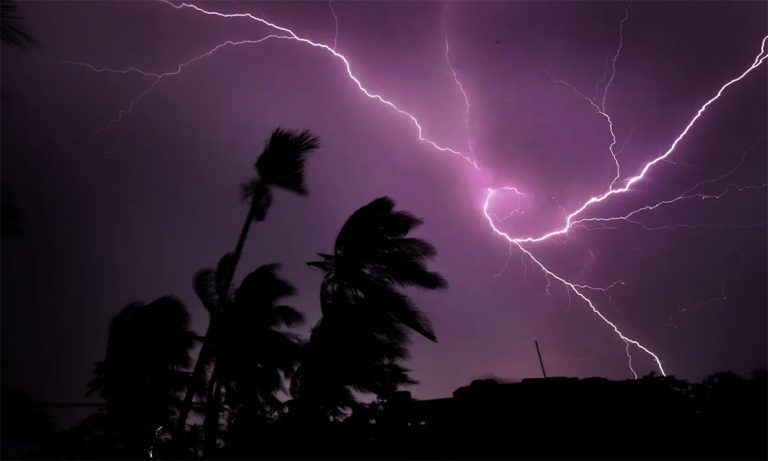      Lightning kills two in Kailali and Rupandehi   