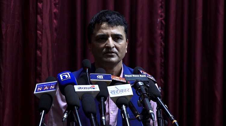 नेकपाका नेताहरू एक ठाउँमा आउनुको विकल्प छैन : योगेश भट्टराई