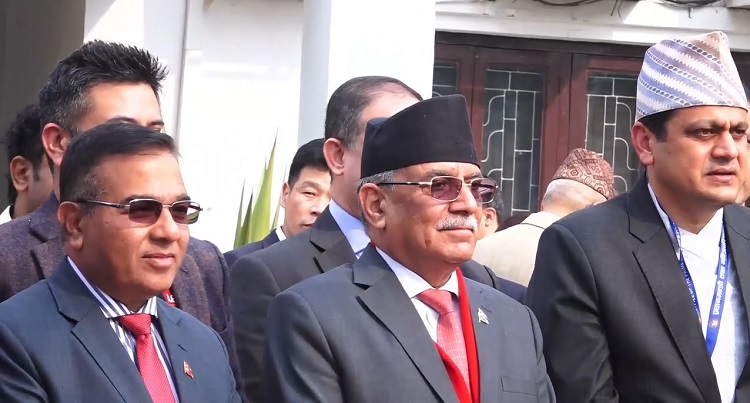 ठूला लगानी र विकासकर्ताका प्रतिनिधिहरूसँग प्रधानमन्त्रीको छलफल