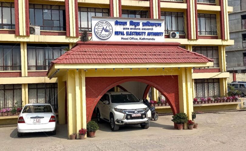 ‘डेडिकेटेड’ र ‘ट्रङ्क लाइन’ महसुल विवाद : उद्योगीको मागदाबी नपुग्ने आयोगको निर्णय