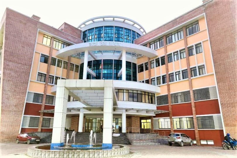 अस्थायी कर्मचारी नलिन प्रदेश सरकारलाई लोकसेवा आयोगको आग्रह