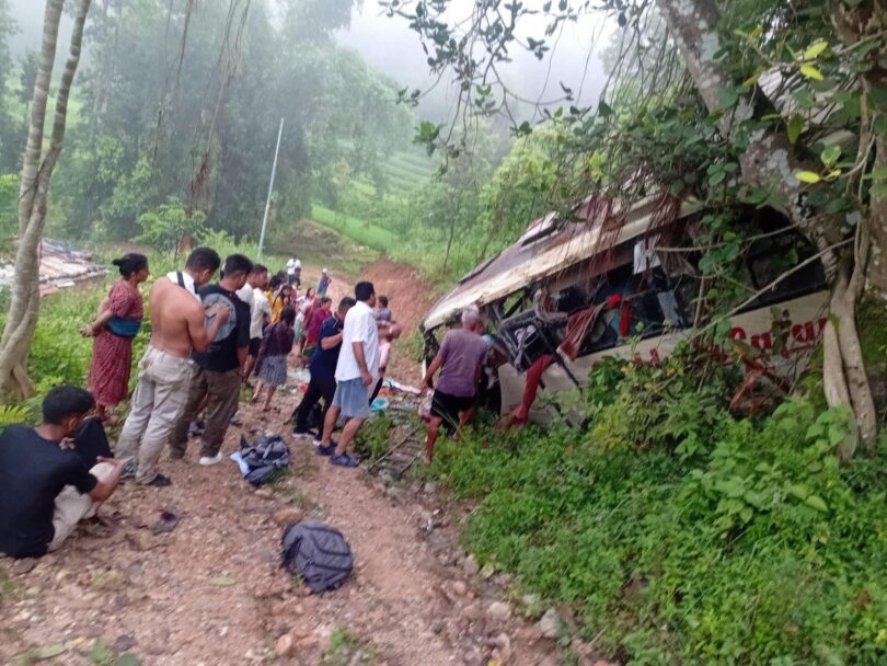 गोरखाको तान्द्राङमा रात्रिबस दुर्घटना, १५ जना घाइते