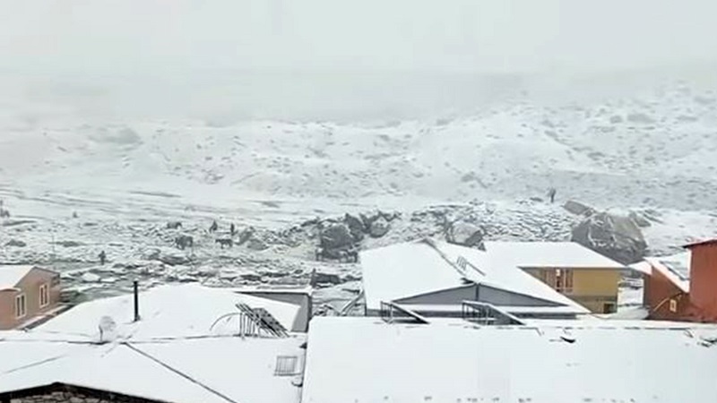 पूर्व र मध्य क्षेत्रका धेरै ठाउँमा वर्षा र हिमपात