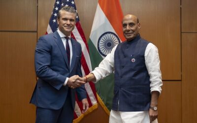 भारत र अमेरिकाबीच १० वर्षे रक्षा सम्झौतामा हस्ताक्षर