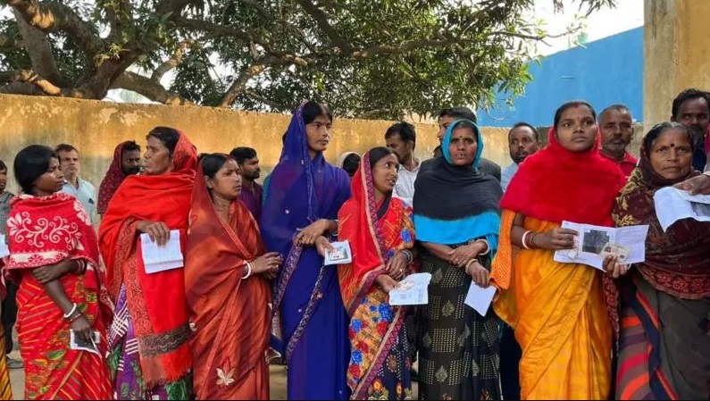 भारतको बिहार राज्यमा विधानसभाको दोस्रो तथा अन्तिम चरणको मतदान चल्दै