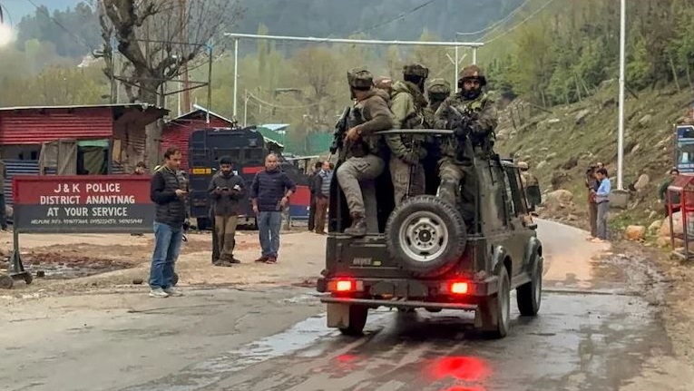 जम्मूकाश्मीर आक्रमणमा पाकिस्तानमाथि भारतको आरोप : ६ जनाविरुद्ध अभियोग दर्ता