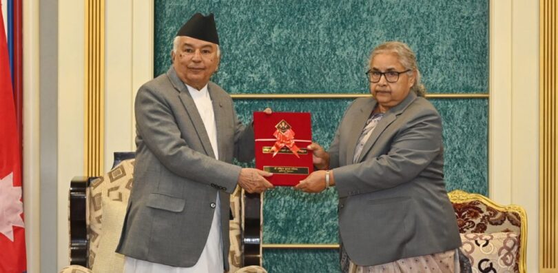 चुनावको मितिमा दायाँबायाँ नहुने गरी ध्यान केन्द्रित गर्न राष्ट्रपतिको सुझाव