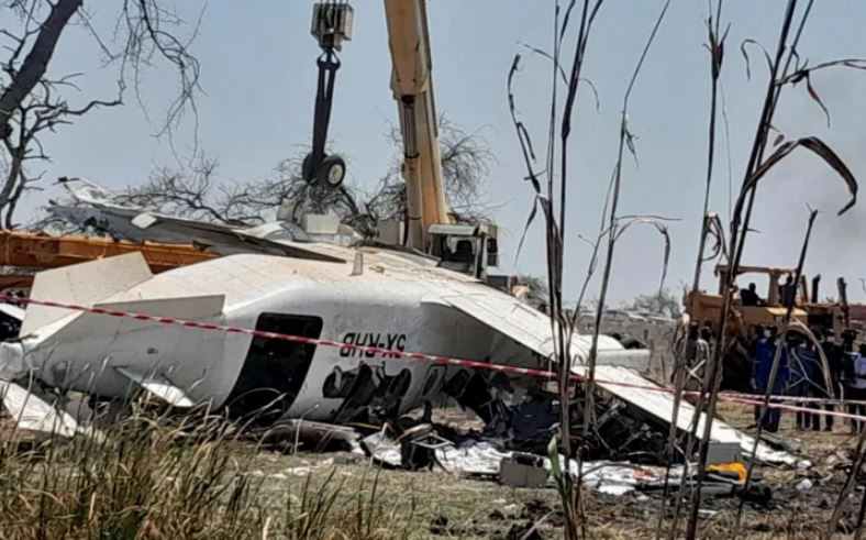 सुडानमा विमान दुर्घटना हुँदा चालकसहित १४ जनाको मृत्यु