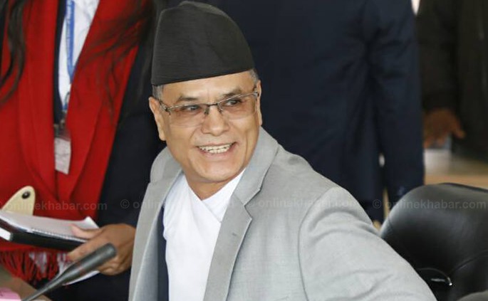 घरमा असुरक्षा भएपछि पूर्वप्रधानन्यायाधीश जबरालाई प्रहरी कार्यालय ?